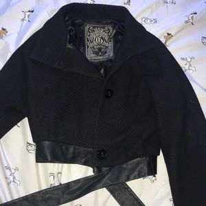 Super cute crop top coat